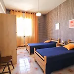 Apartment Casa Diana Charme, Centro & Garage Ac & Wifi 6 Sleeps