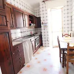 Apartment Casa Diana Charme, Centro & Garage Ac & Wifi 6 Sleeps *