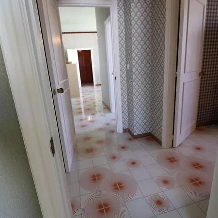 Apartment Casa Diana Charme, Centro & Garage Ac & Wifi 6 Sleeps