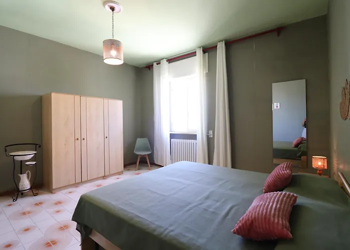 Casa Diana Charme, Centro & Garage Ac & Wifi 6 Sleeps Apartament *