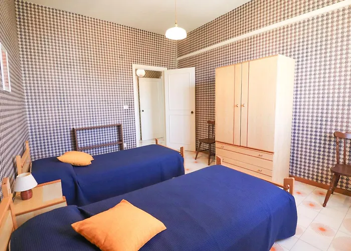 Apartament Casa Diana Charme, Centro & Garage Ac & Wifi 6 Sleeps