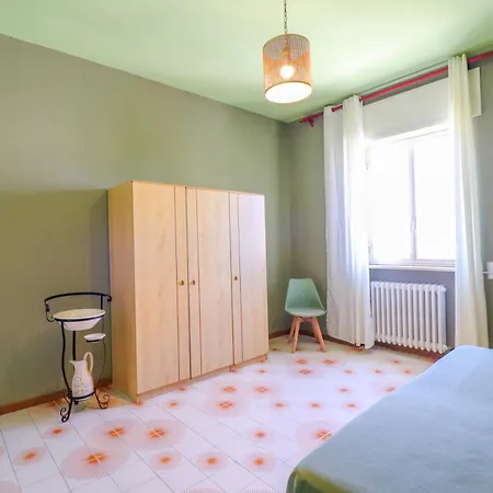 Апартаменты Casa Diana Charme, Centro & Garage Ac & Wifi 6 Sleeps *