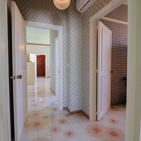 Casa Diana Charme, Centro & Garage Ac & Wifi 6 Sleeps * Otranto
