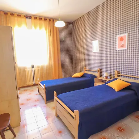 Casa Diana Charme, Centro & Garage Ac & Wifi 6 Sleeps Apartamento