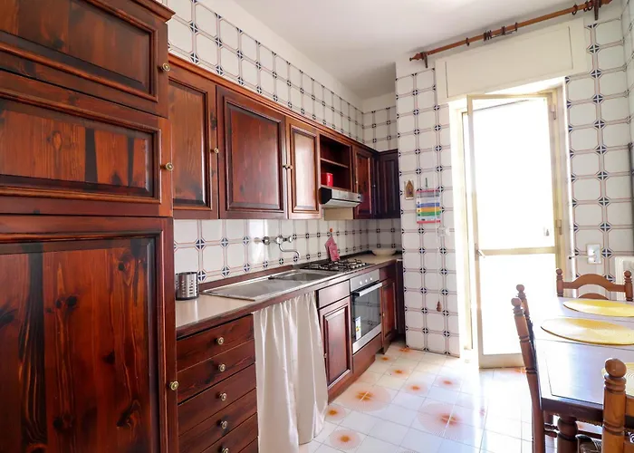 Casa Diana Charme, Centro & Garage Ac & Wifi 6 Sleeps Apartment Otranto